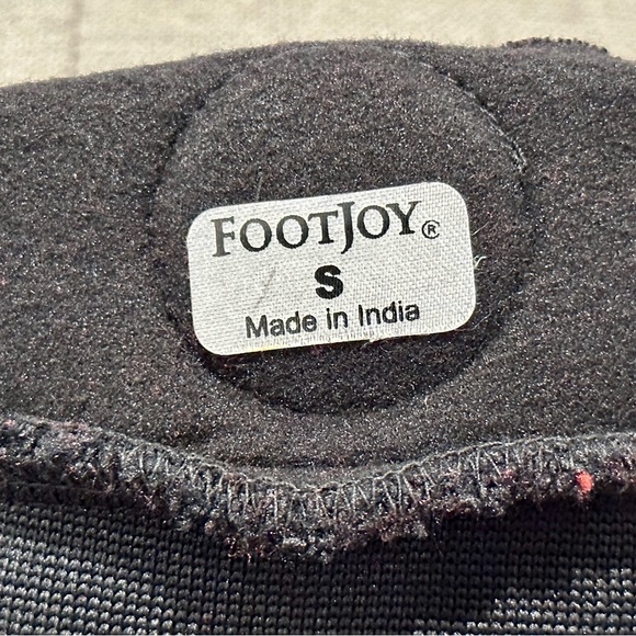 Footjoy NWOT Golf Winter Gloves - Men’s Size S - Picture 7 of 7